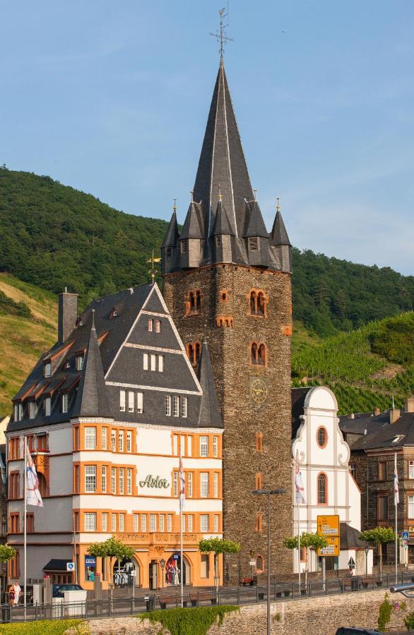 Hotel zur Post Mulheim an der Mosel Exterior foto